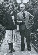 Enid mit ihrem zweiten Mann Kenneth Darrell Waters in Green Hedges